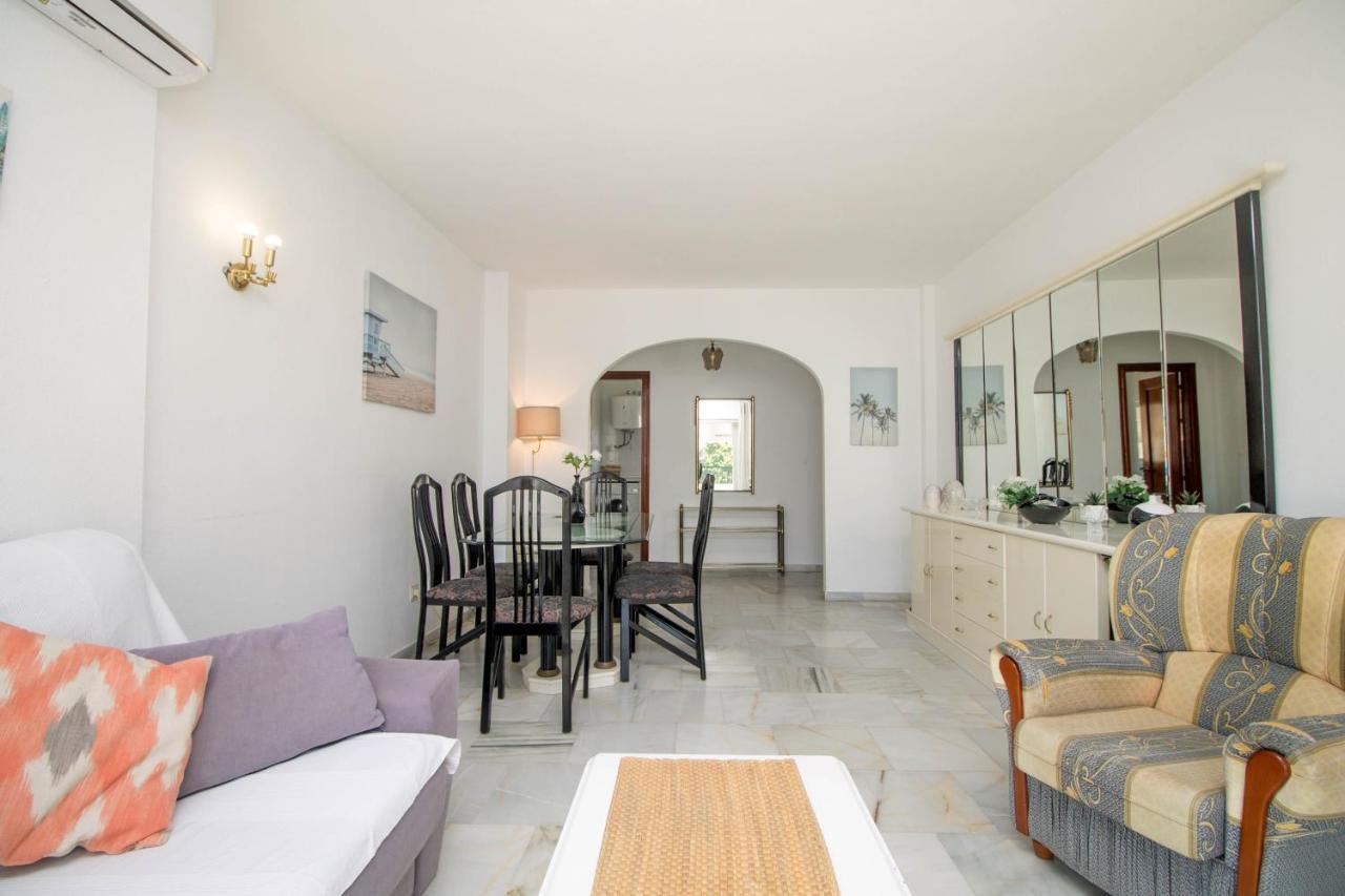 Erisa 31 By Ivi Real Estate Apartment ตอร์เรโมลิโนส ภายนอก รูปภาพ